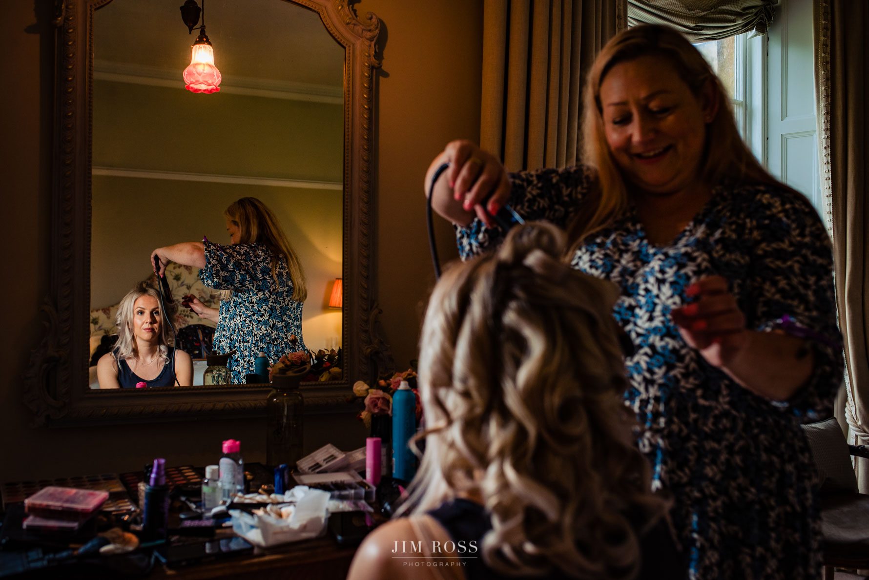 maid of honour hair styling