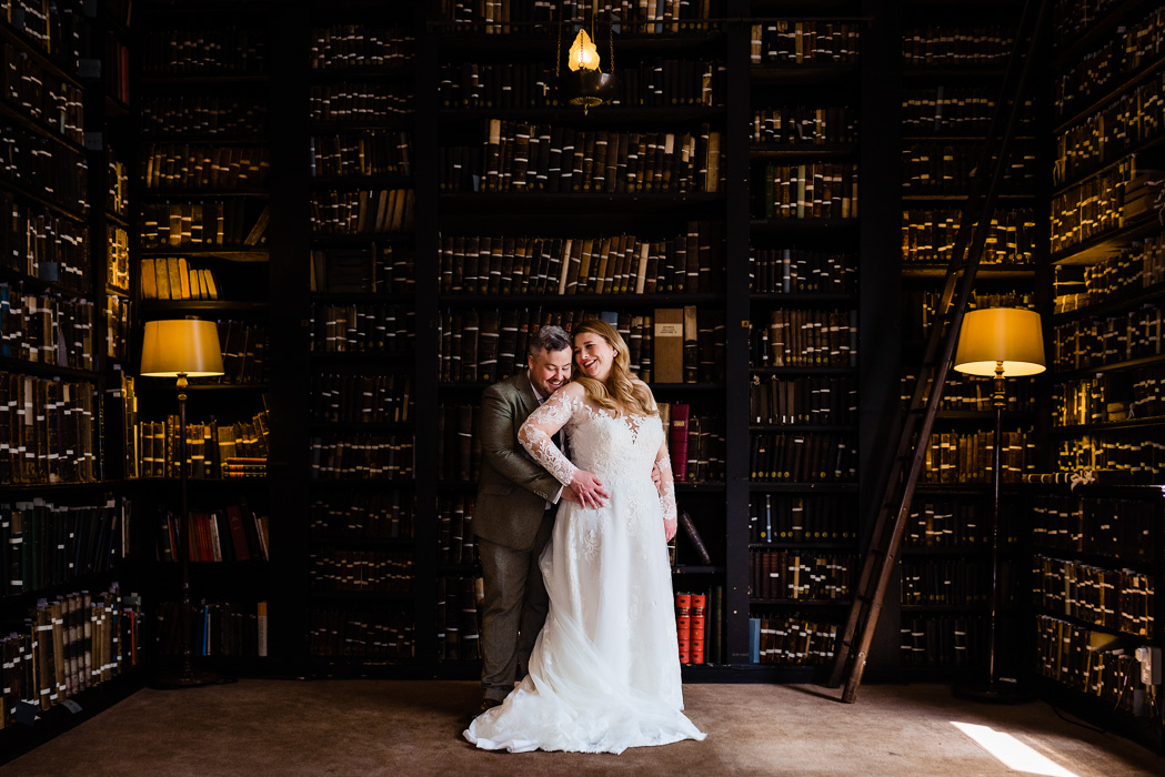 Portico_Library_Wedding_Photographer_featured_image
